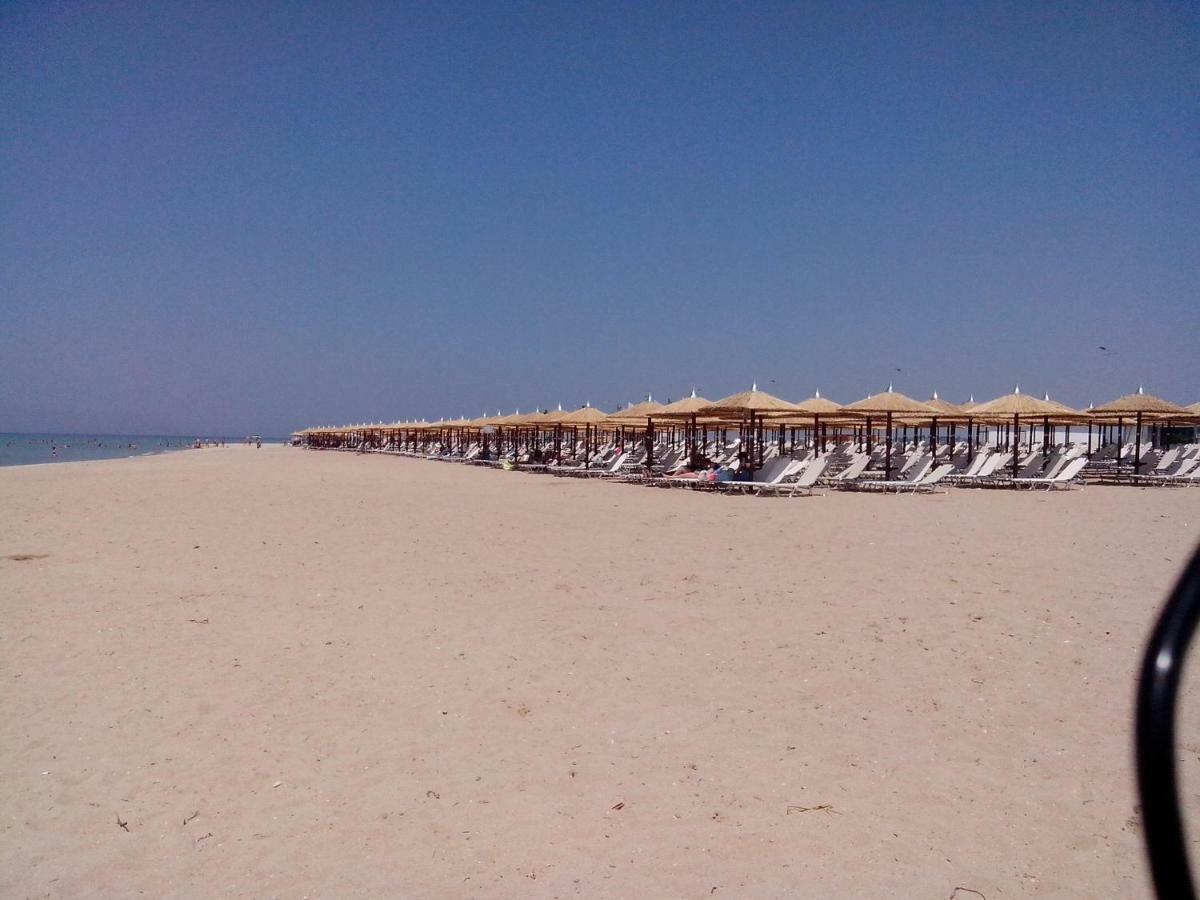 Apartment 60M From Sea! Nea Kallikrateia المظهر الخارجي الصورة